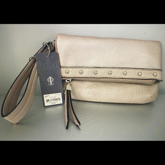 ALL 5 new wristlet/bags for $40 the first pearl wristlet is no longer available - Picture 1 of 6